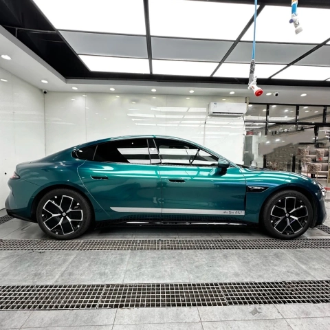 Transform Your Ride with Aluko Gloss Metallic Deep Sea Green PET Vinyl Wrap