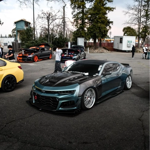 Beyond Ordinary: Gloss Metallic Interstellar Green PET Car Vinyl Wrap