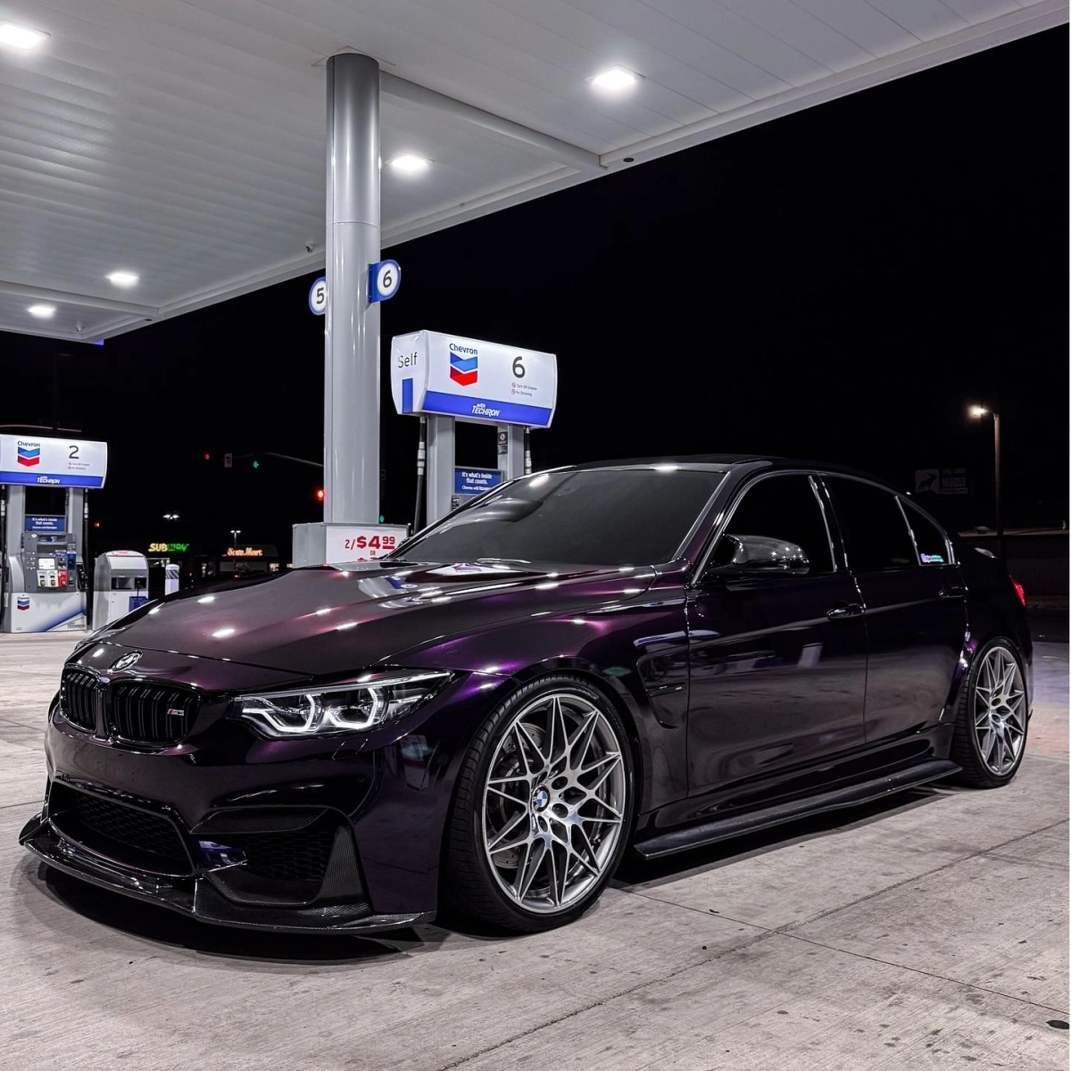 Calendared Vinyl: Processing, Applications, and the Differences vs. Cast Films