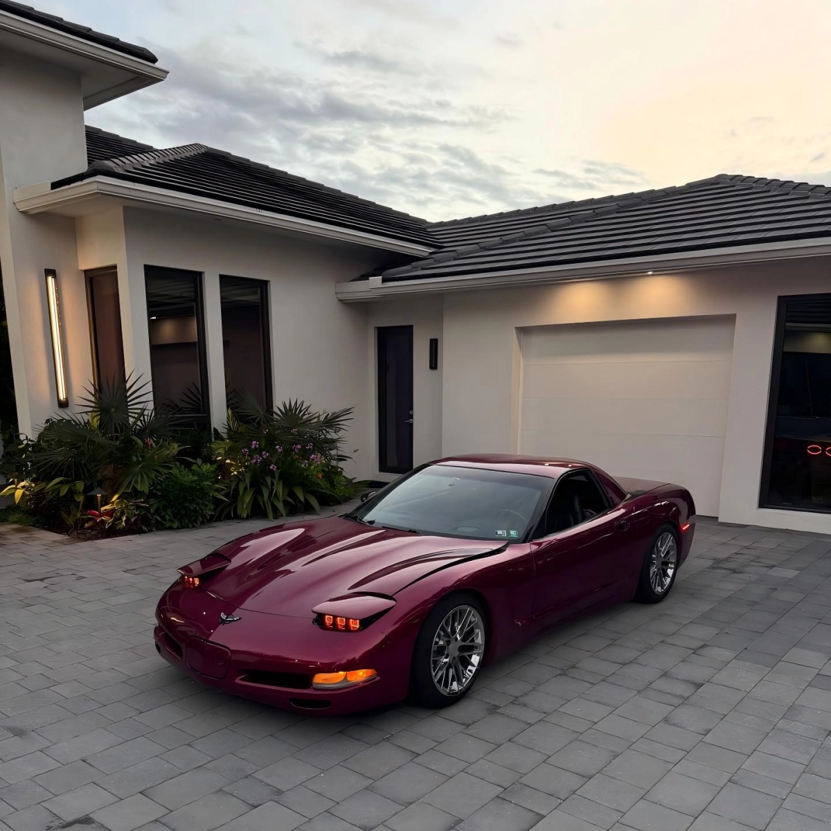 PET vs PVC Car Wraps: Why PET Vinyl Is Becoming the Preferred Choice for Vehicle Customization