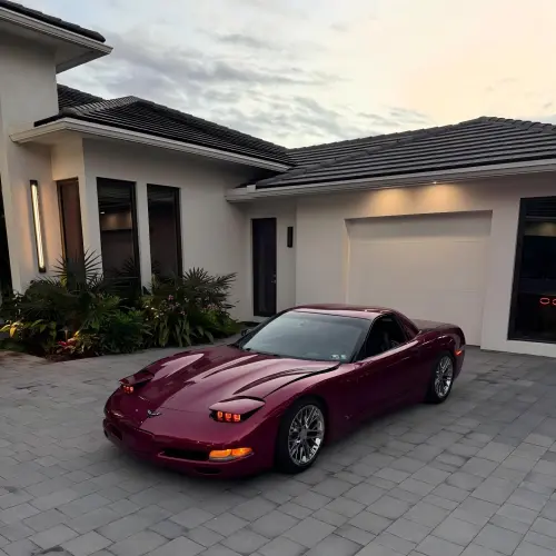 PET vs PVC Car Wraps: Why PET Vinyl Is Becoming the Preferred Choice for Vehicle Customization