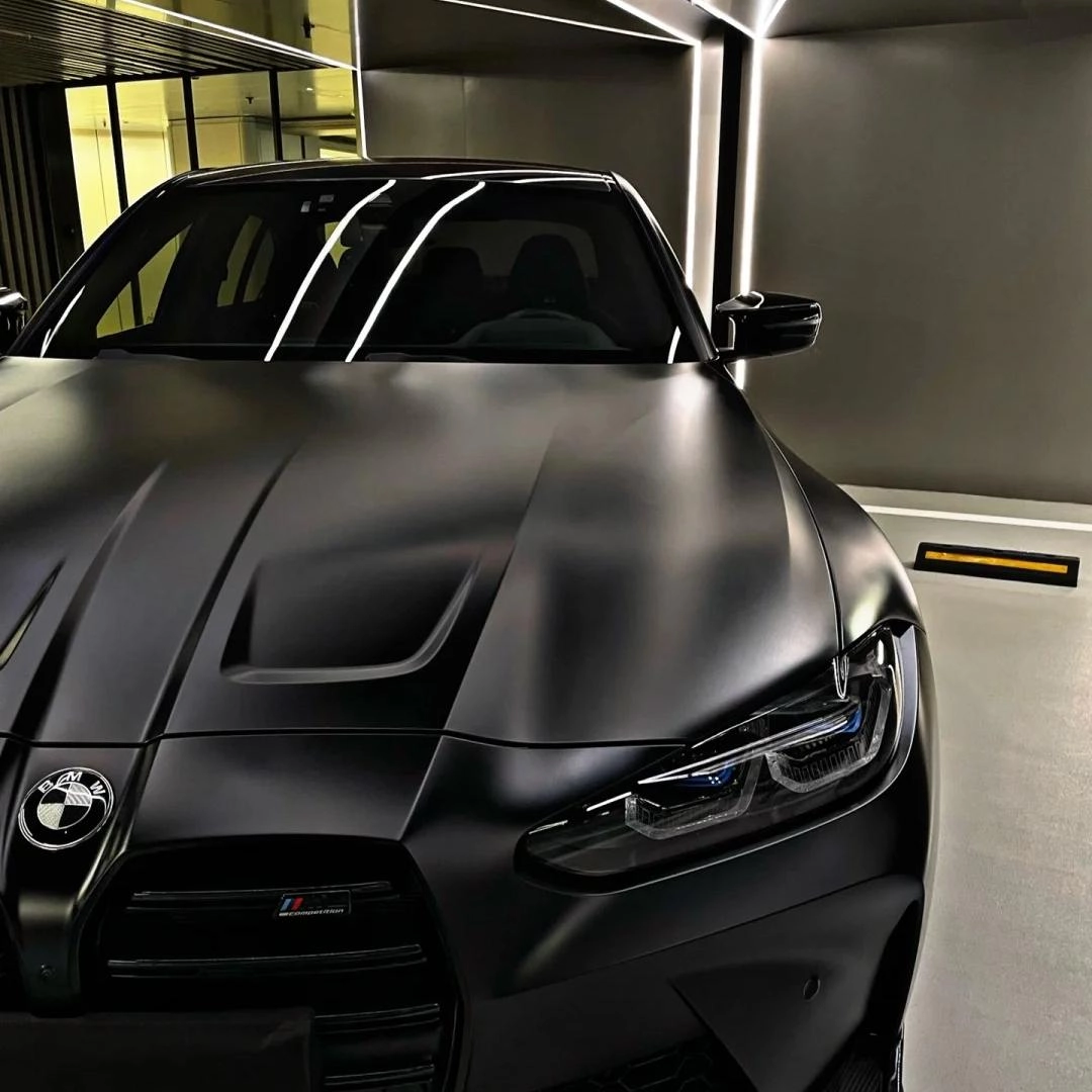 The Complete Guide to Matte Black: Color Properties, Applications, and Design Impact