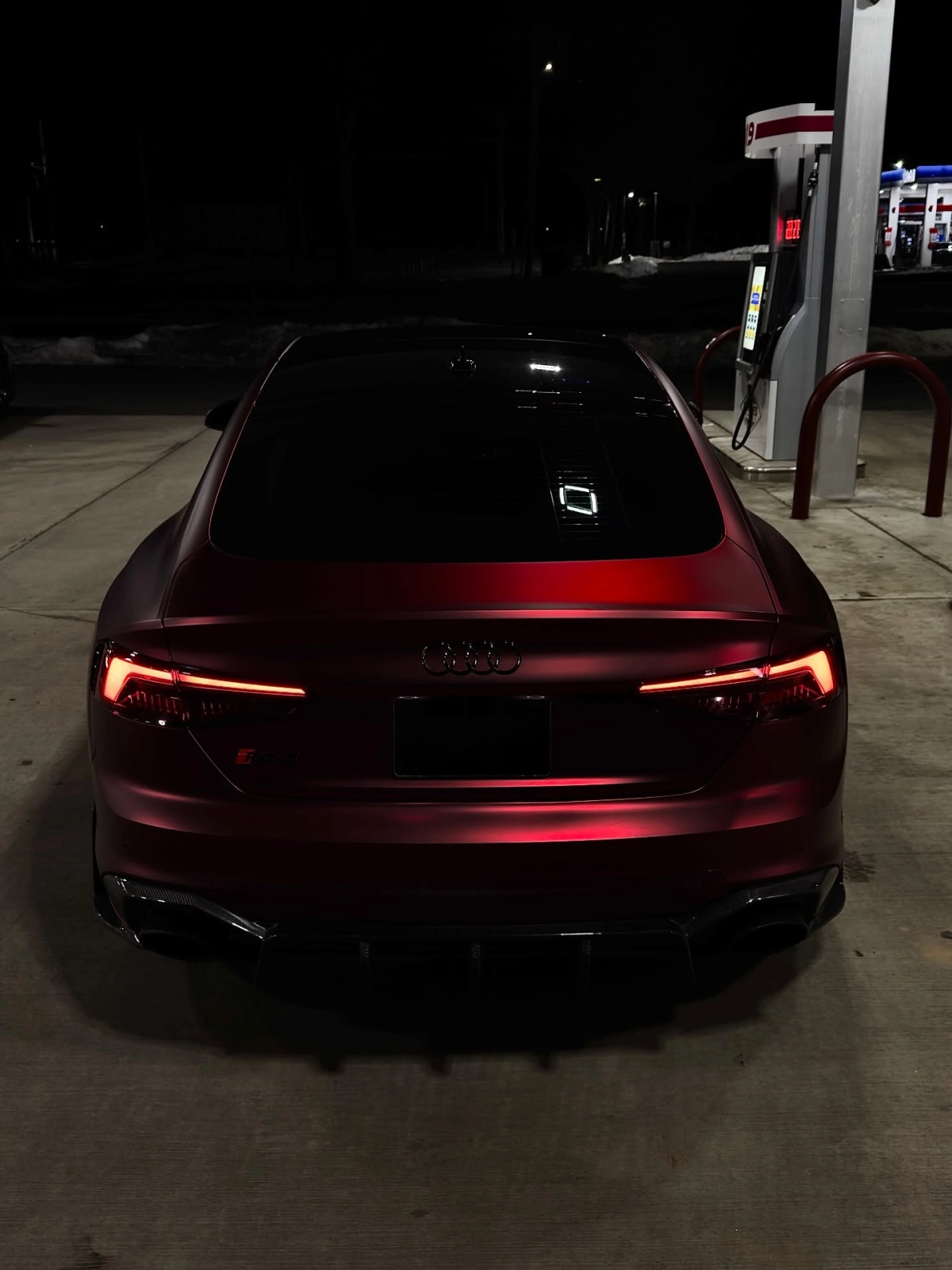 Satin Chrome Metallic Romanee Red: Why This Premium Finish Fits 2026 Car Styling Trends