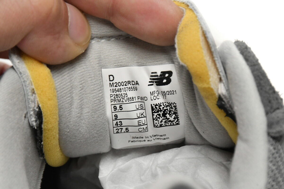 New Balance 2002R Protection Pack Rain Cloud M2002RDA