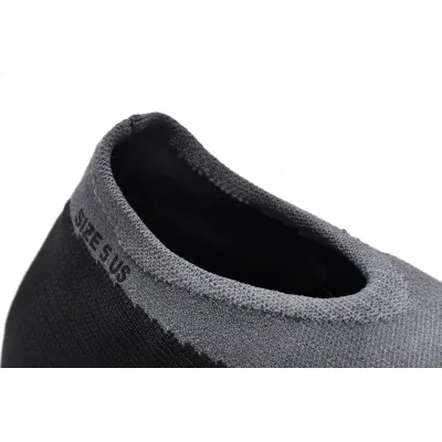 Adidas Yeezy Knit RNR Black Grey GW5352 02