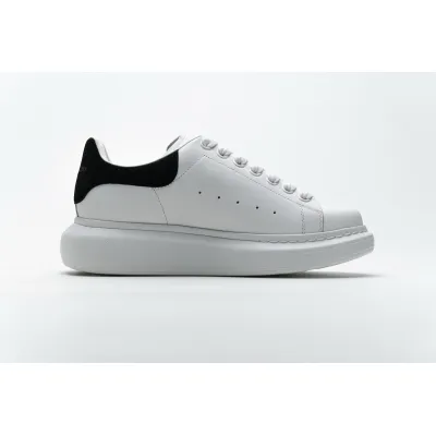 Alexander McQueen Sneaker White Black 553680WHGP59061 02
