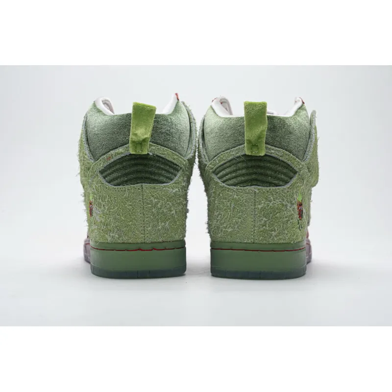 Nike SB Dunk High Strawberry Cough CW7093-600
