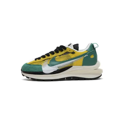 Sacai x Nike Pegasua Vaporfly Yellow Green CI9928-300 01