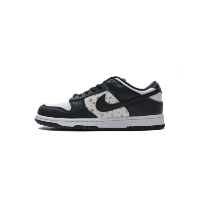 Supreme x Nike SB Dunk Low "Black Stars” DH3228-102 01