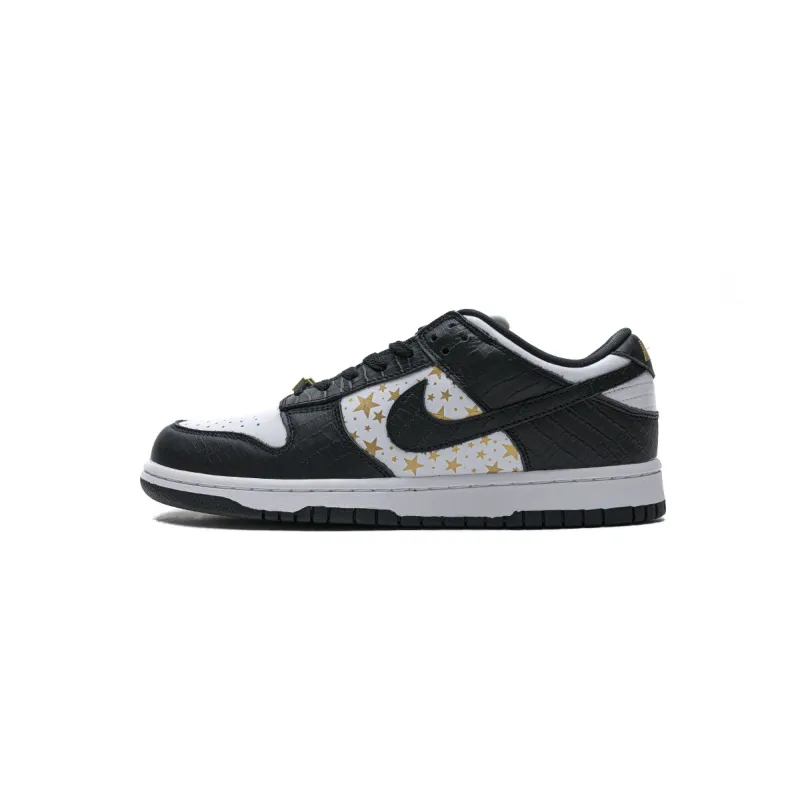 Supreme x Nike SB Dunk Low &quot;Black Stars” DH3228-102