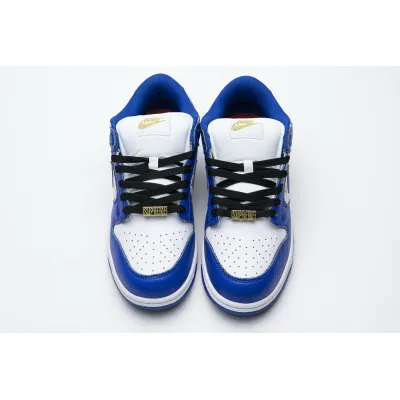 Supreme x Nike SB Dunk Low &quot;Blue Stars” DH3228-100 02