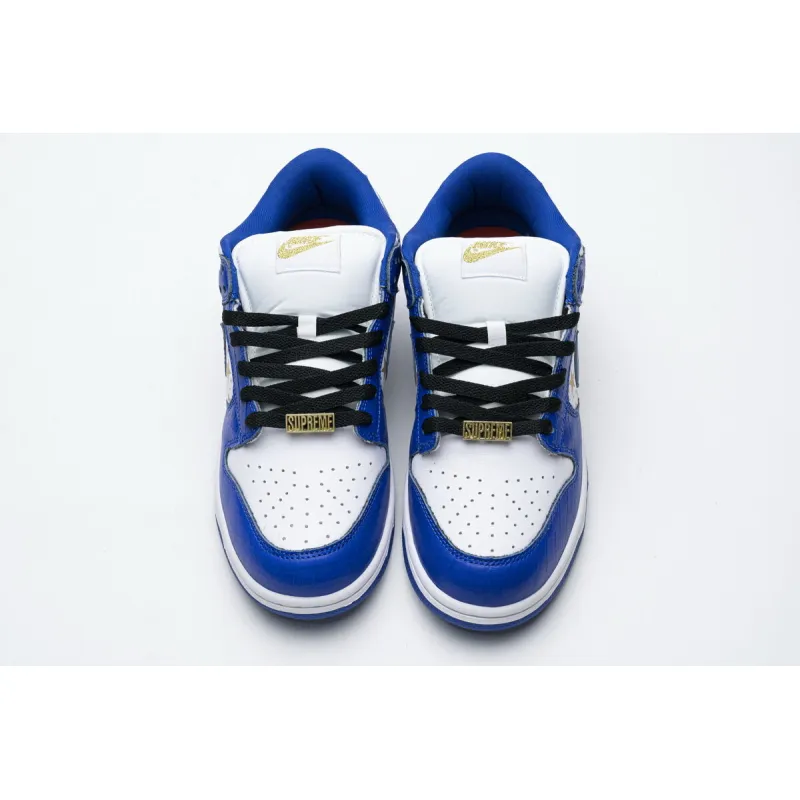 Supreme x Nike SB Dunk Low &quot;Blue Stars” DH3228-100