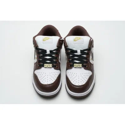 Supreme x Nike SB Dunk Low &quot;Brown Stars” DH3228-103 02