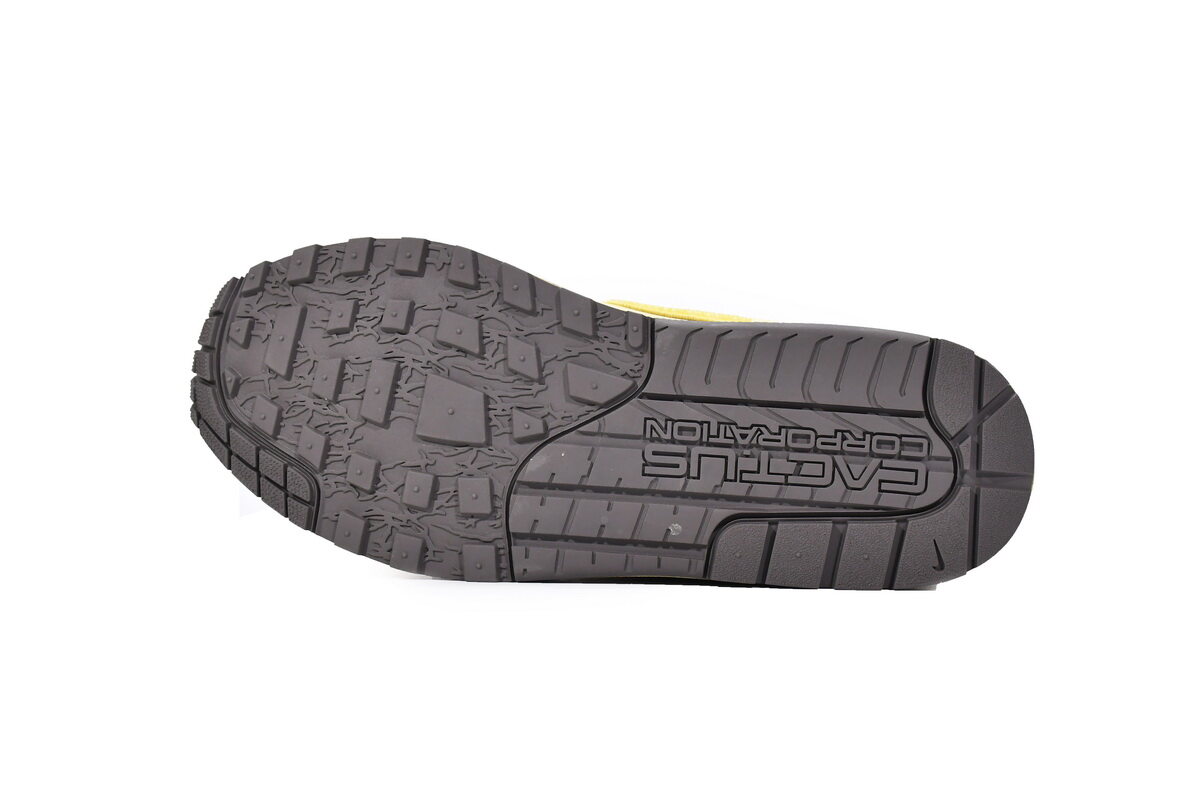 Travis Scott x Nike Air Max 1 Wheat DO9392-700