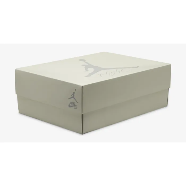 Nike SB x Air Jordan 4 Pine Green DR5415-103