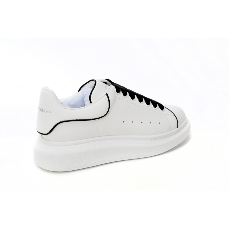 Alexander McQueen Sneaker Black Line