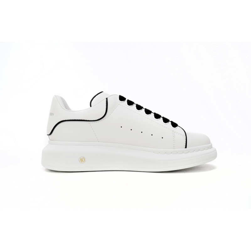 Alexander McQueen Sneaker Black Line