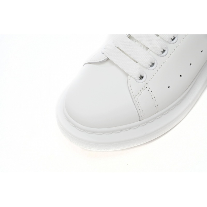 Alexander McQueen Sneaker Color Diamond