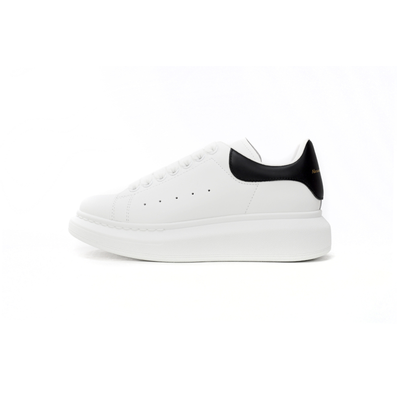 Alexander McQueen Sneaker Dlack Skin