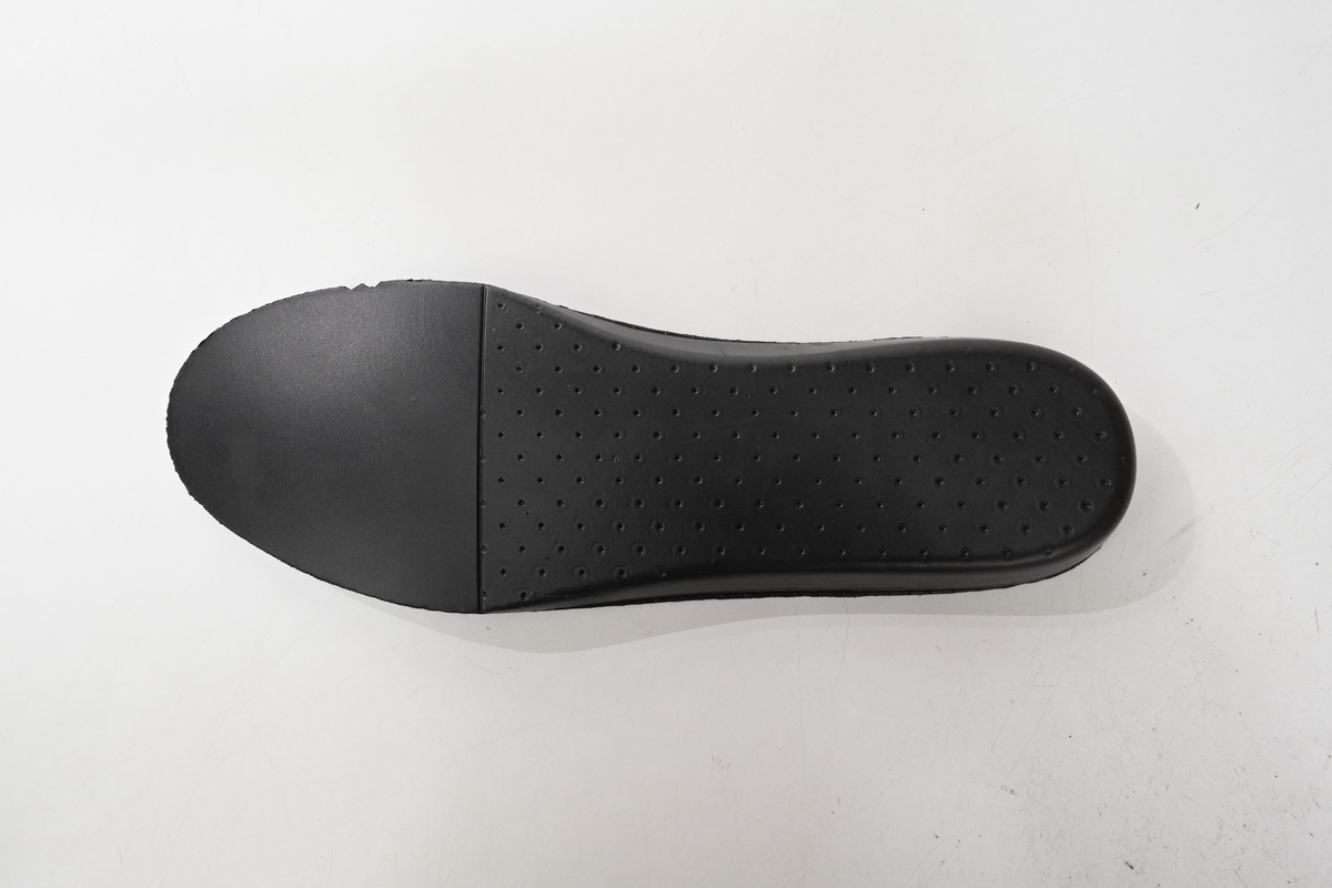 OFF-WHITE Out Of Black Beige White OWIA25 9S21LEA00 16110 