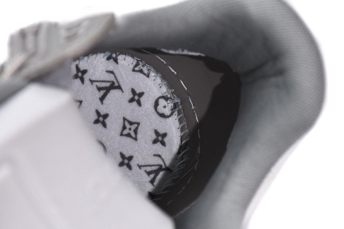 Louis Vuitton Trainer Grey White VL1210