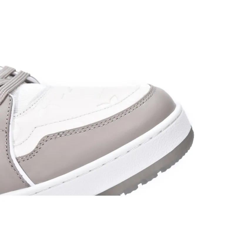 Louis Vuitton Trainer Grey White VL1210