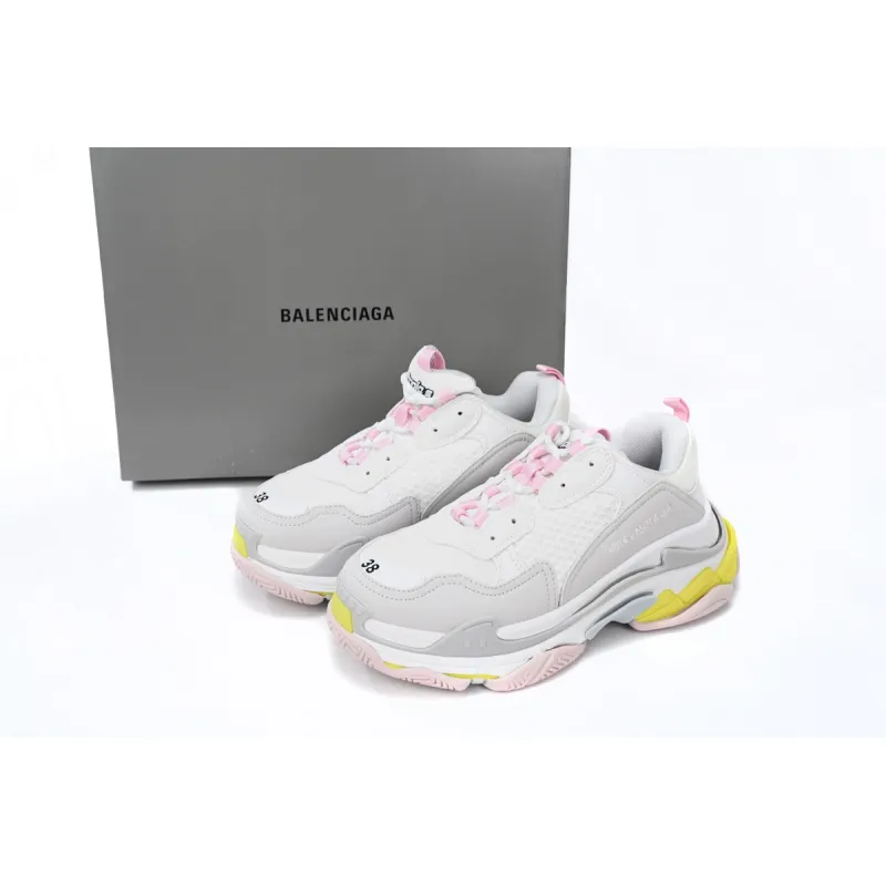 Balenciaga Triple Light Pink 524039 W2FW4 7541