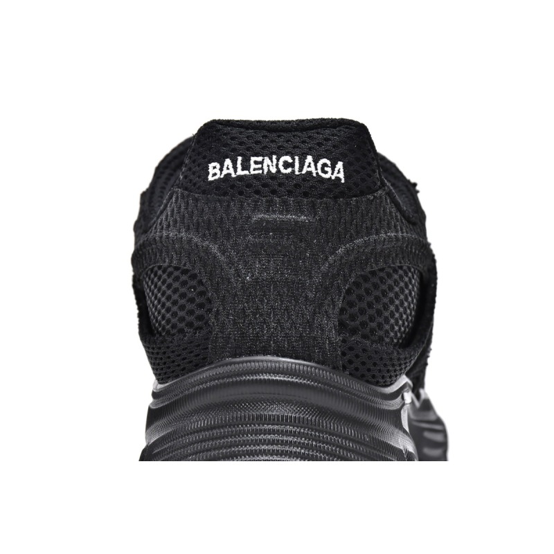 Balenciaga Phantom Sneaker Black 679339 W2E92 1000