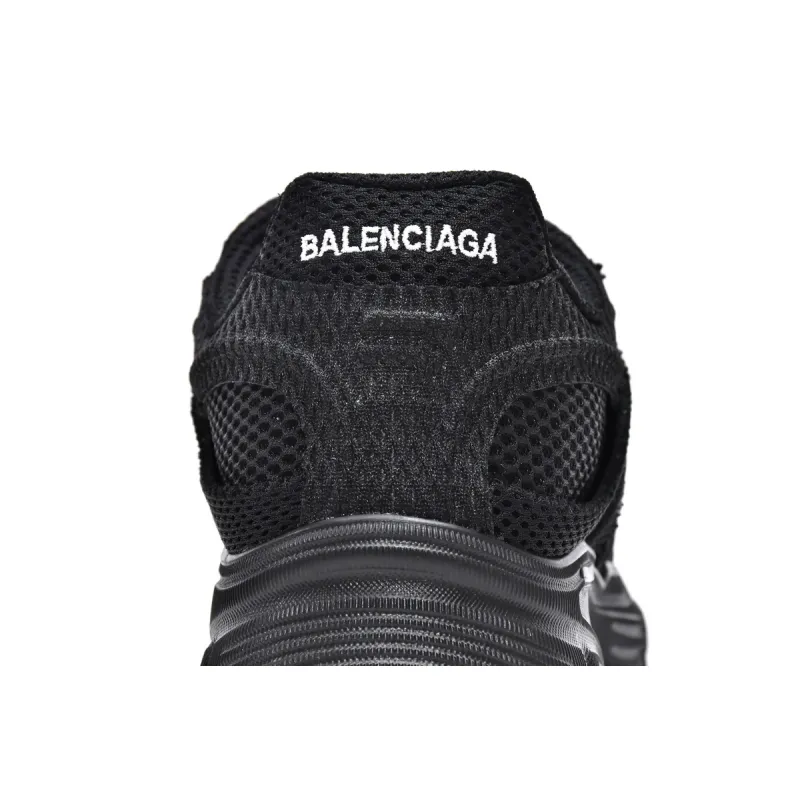 Balenciaga Phantom Sneaker Black 679339 W2E92 1000