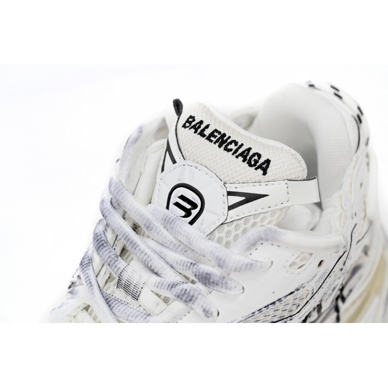 Balenciaga Runner White And Black Characters 677402 W3RBQ 9010
