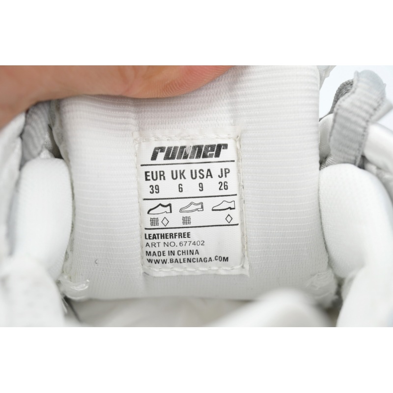 Balenciaga Runner Mi Light Blue 677402 W3RB2 8100