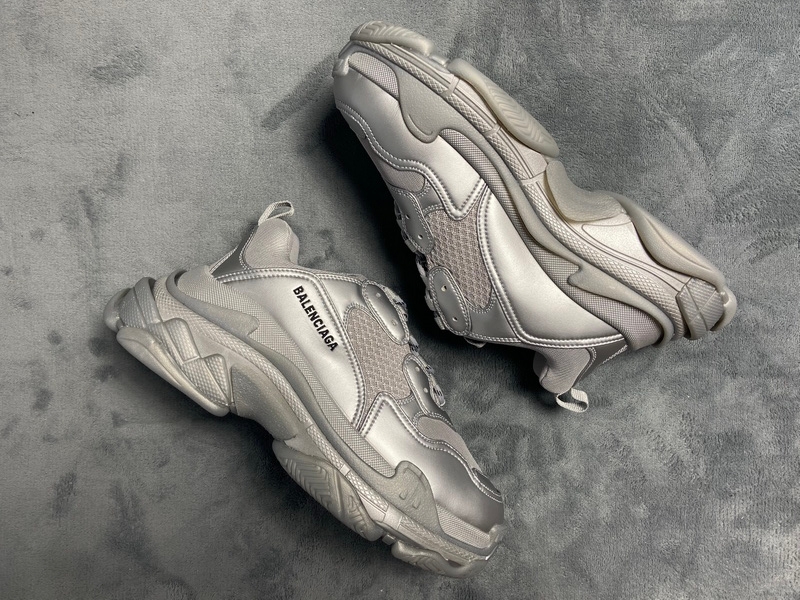 Balenciaga Triple S Light Gray Silver 536737 W2FS2 8100
