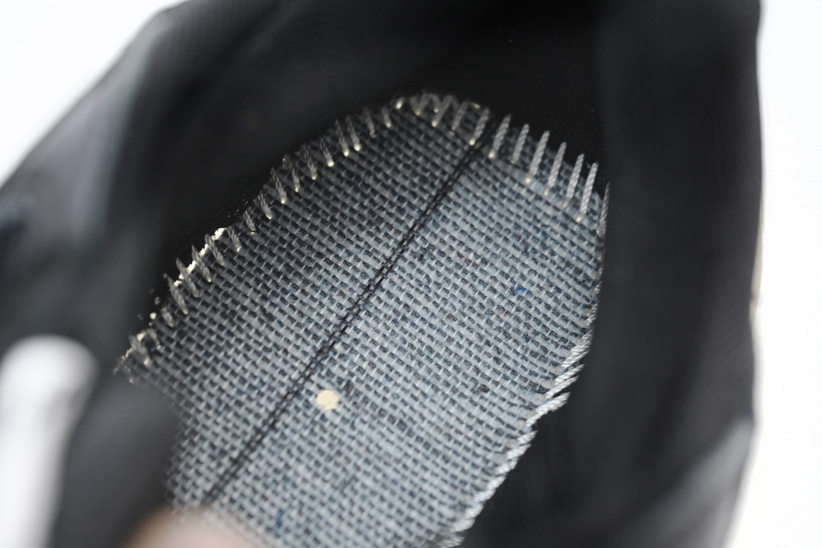 Balenciaga Triple S Black Crystal 544351 W0901 0823