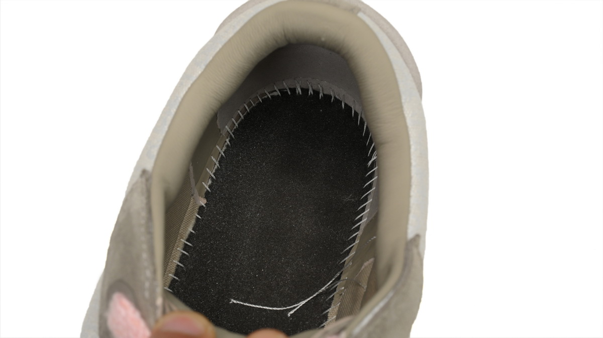 Denim Tears' B33 Sneakers Release Dust 3SN272 ZIR1 6536