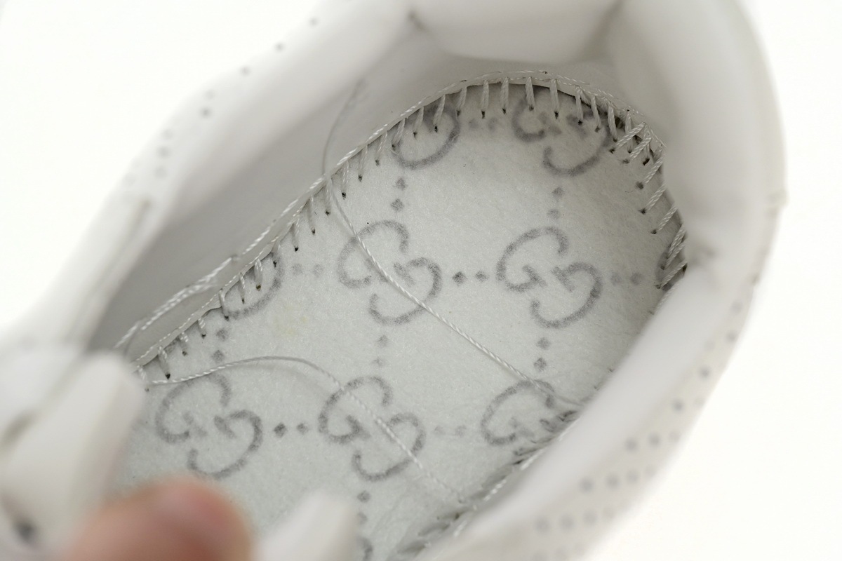 GUCCI Chunky B white 670408 1XL10 9014