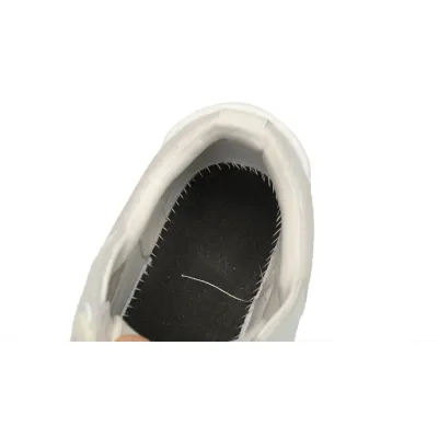 Denim Tears' B33 Sneakers Release White 3SN272 ZIR1 6536 02