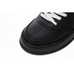 GUCCI Chunky B Black 669582 1XL10 1000