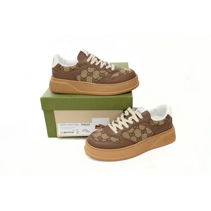 GUCCI Chunky B Brown 676092 UPG20 2866