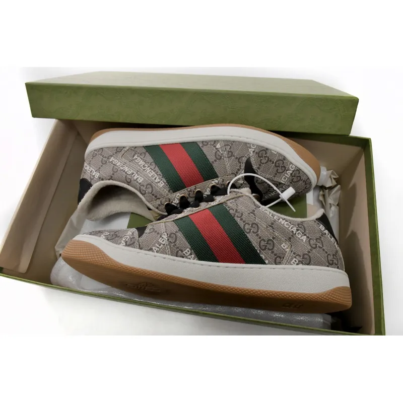 Gucci Screener 674530 9SFR8 4670