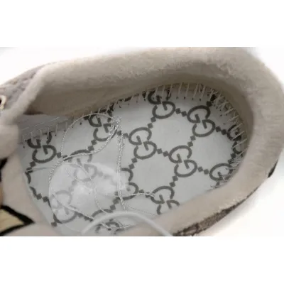 Gucci Screener 674530 9SFR8 4670 02