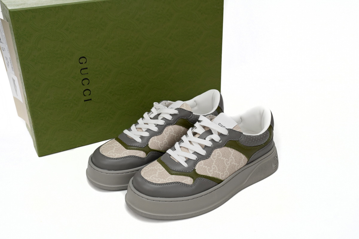GUCCI Chunky B White Blue Green 700641 UPG90 1282