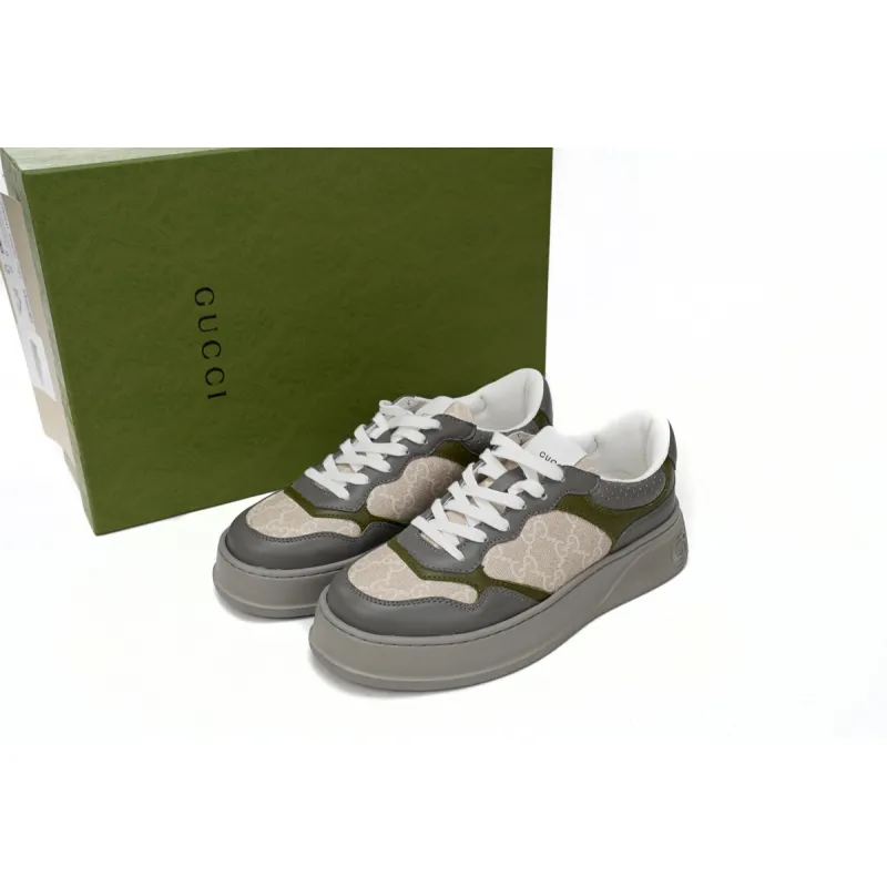 GUCCI Chunky B White Blue Green 700641 UPG90 1282