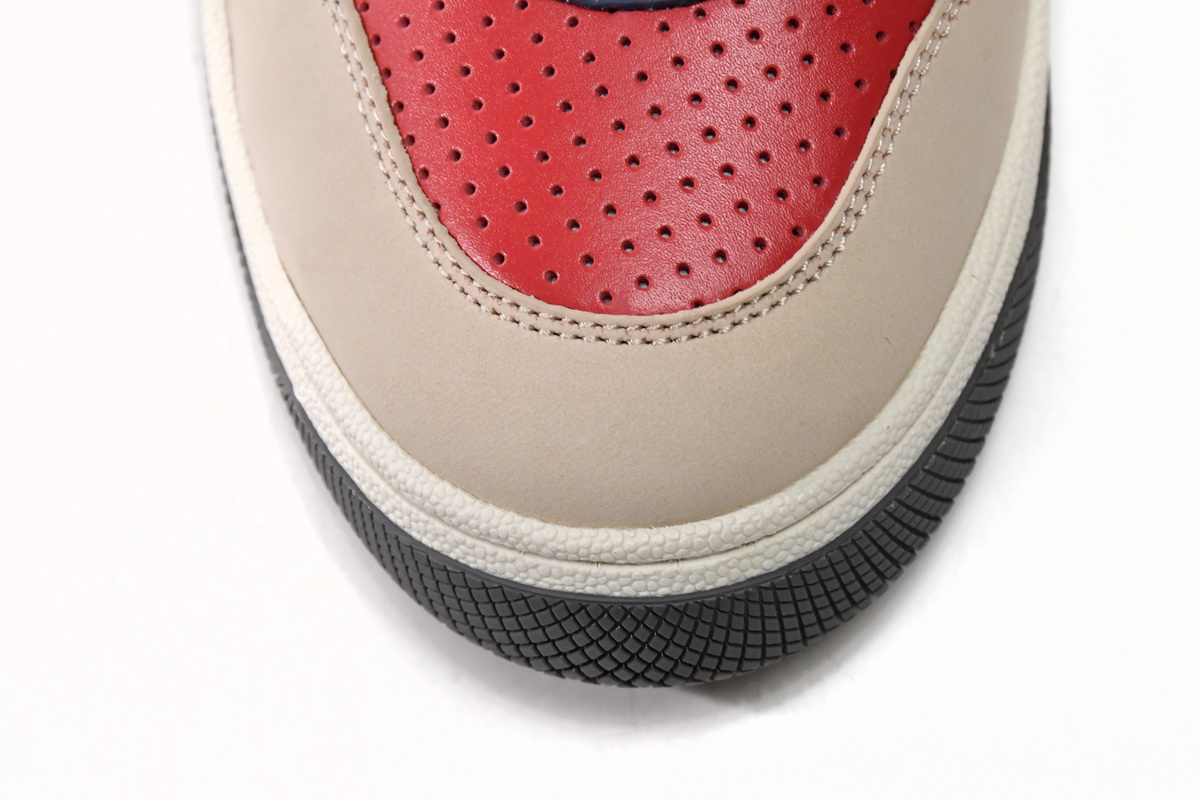 Gucci Screener 570442 0YI20 9570