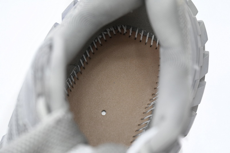 Balenciaga Defender Light Gray 685611 W2RA6 1200