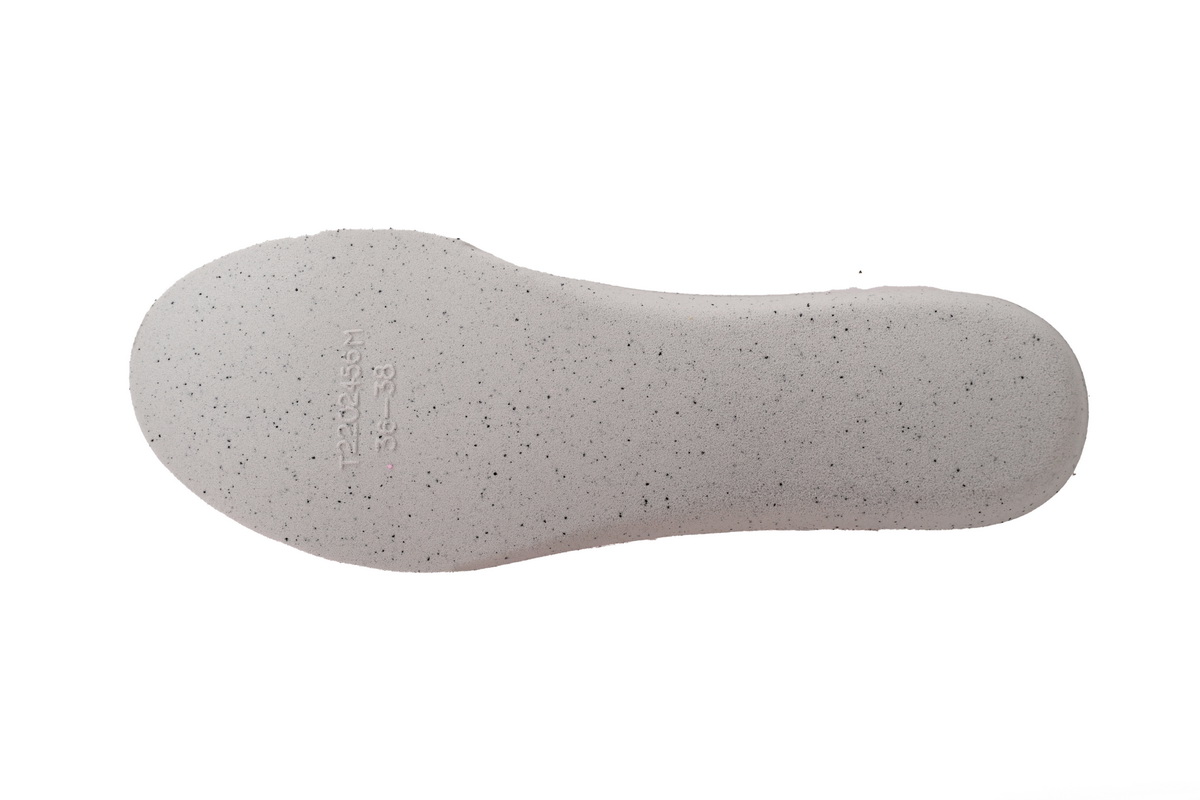 Balenciaga Defender Pink 685611 W2RAA 5000