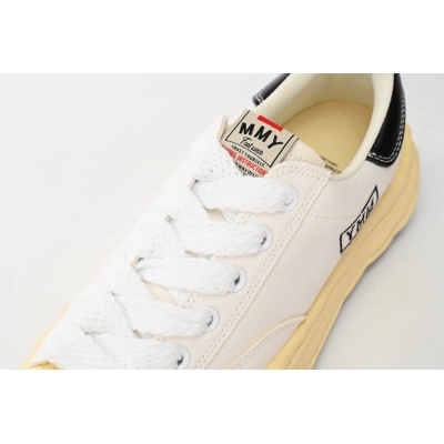 MIHARA YASUHIRO White And White Yellow Black Background NO.785 02