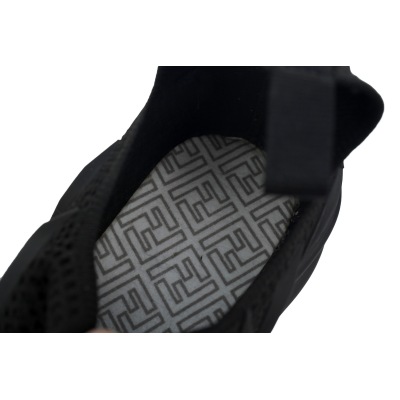 Fendi Flow Black 02
