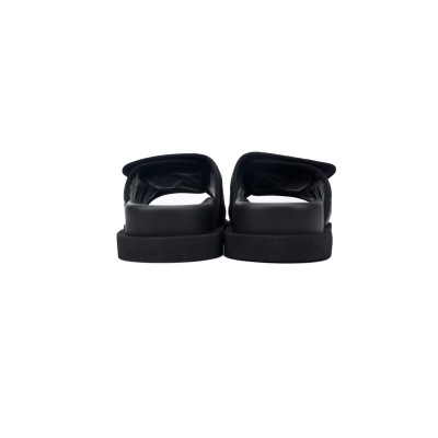 LOUIS VUITTON Miami black flower 02
