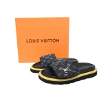 LOUIS VUITTON Pool Pillow Black Black and gray metal mark