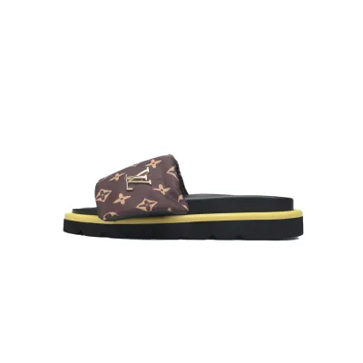 LOUIS VUITTON Pool Pillow Comfort Brown metal label 01